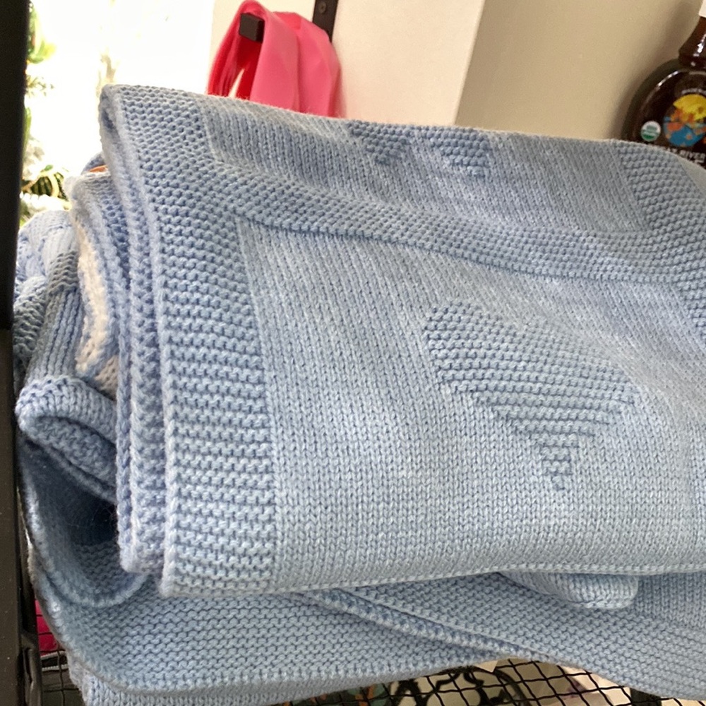Baby blanket in blue